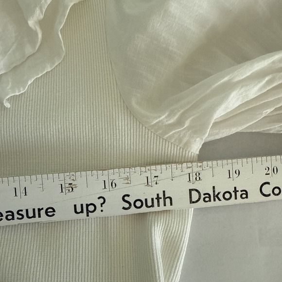 By Anthropologie Ruffled white Blouse Top Ribbed Long Sleeve L boho - Picture 7 of 8